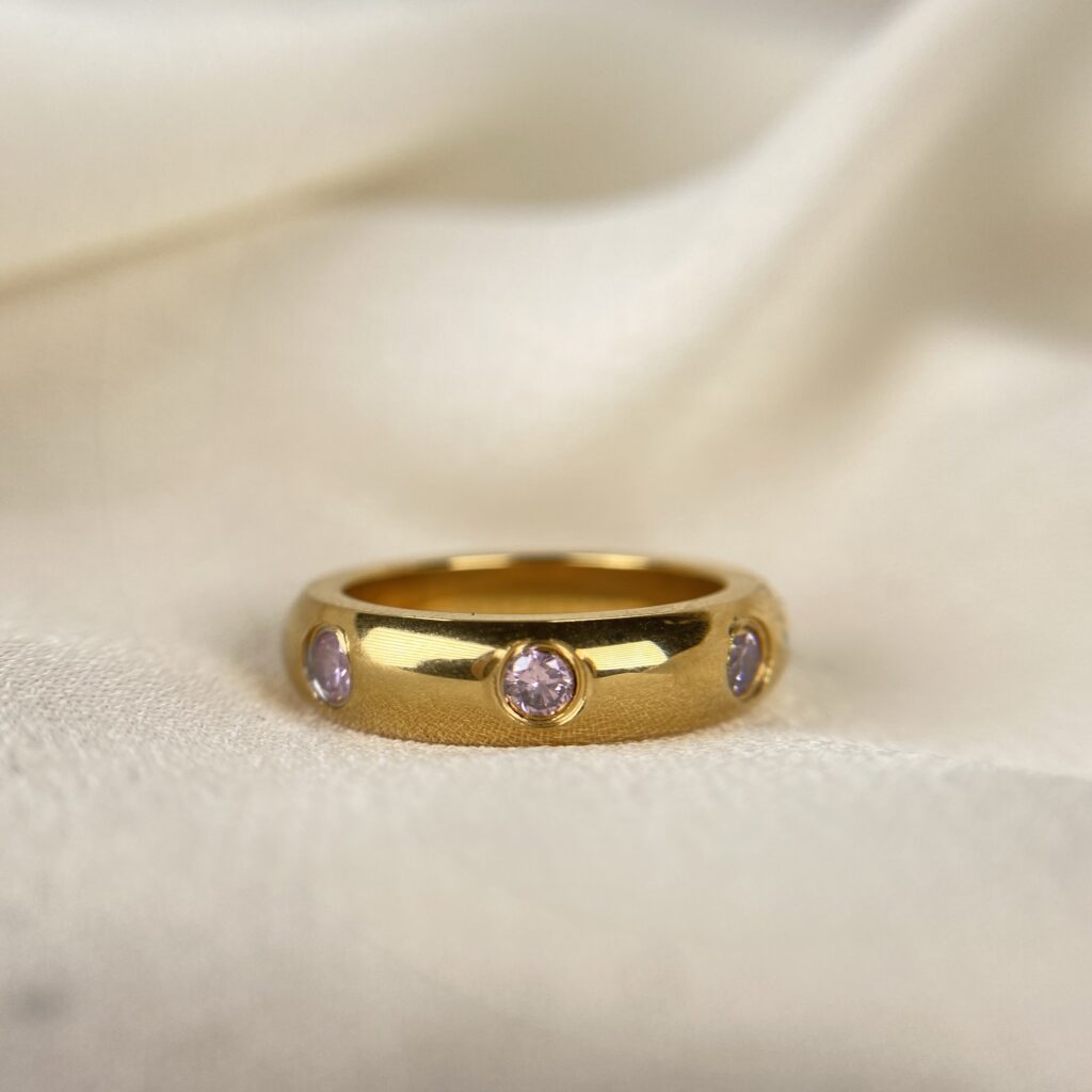 gabriel joaillier bague or jaune saphirs rose