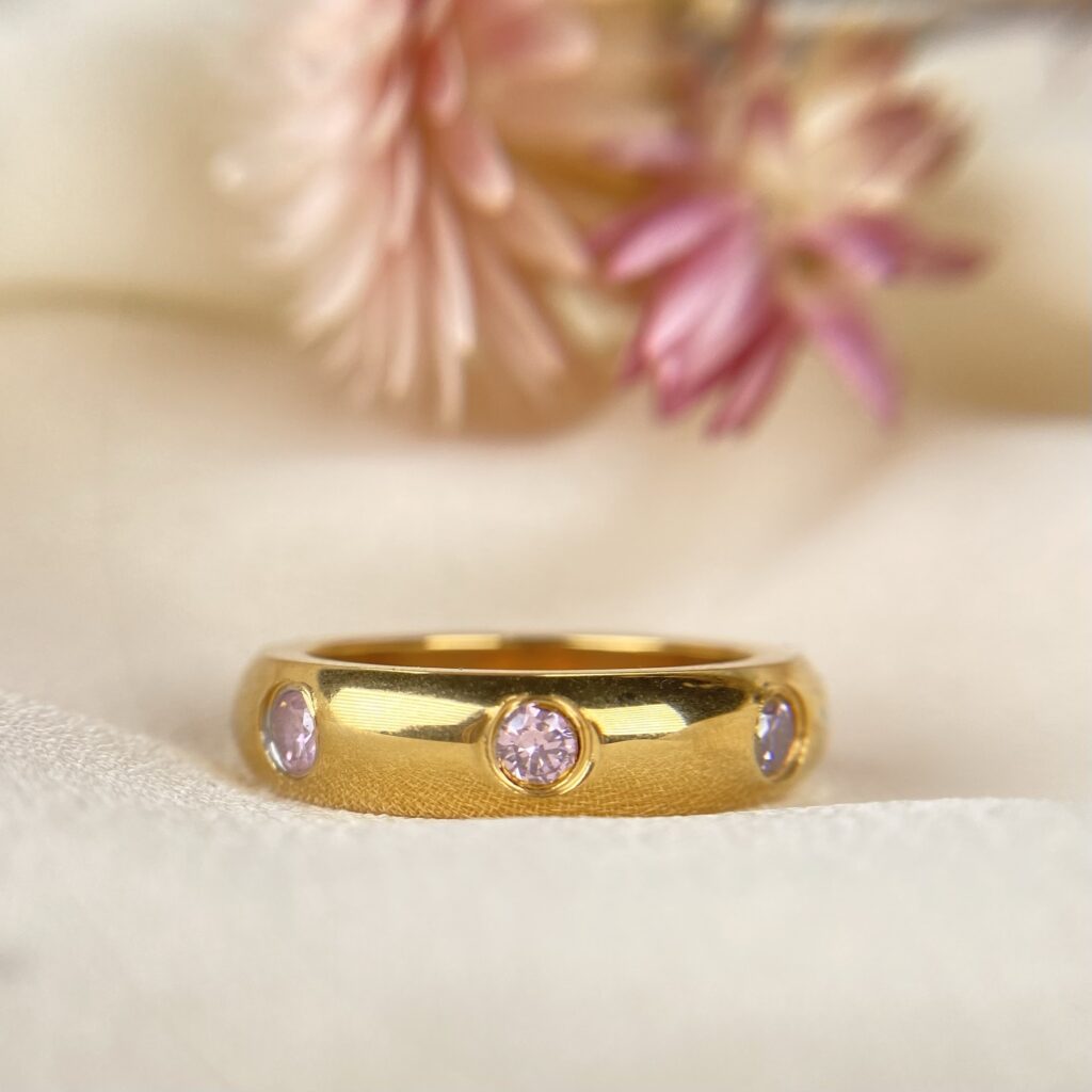 gabriel joallier bague or jaune saphirs rose