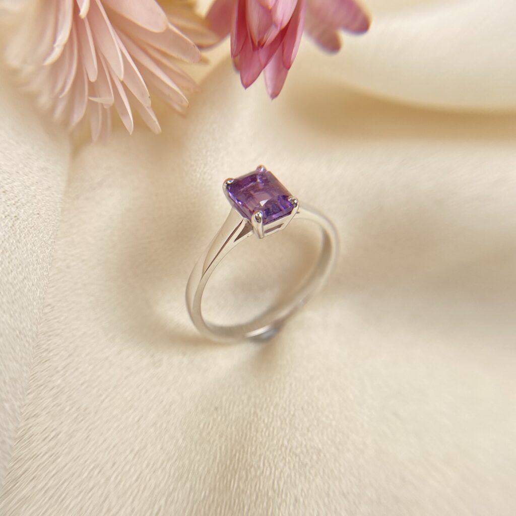 gabriel joaillier bague or blanc palladié améthyste