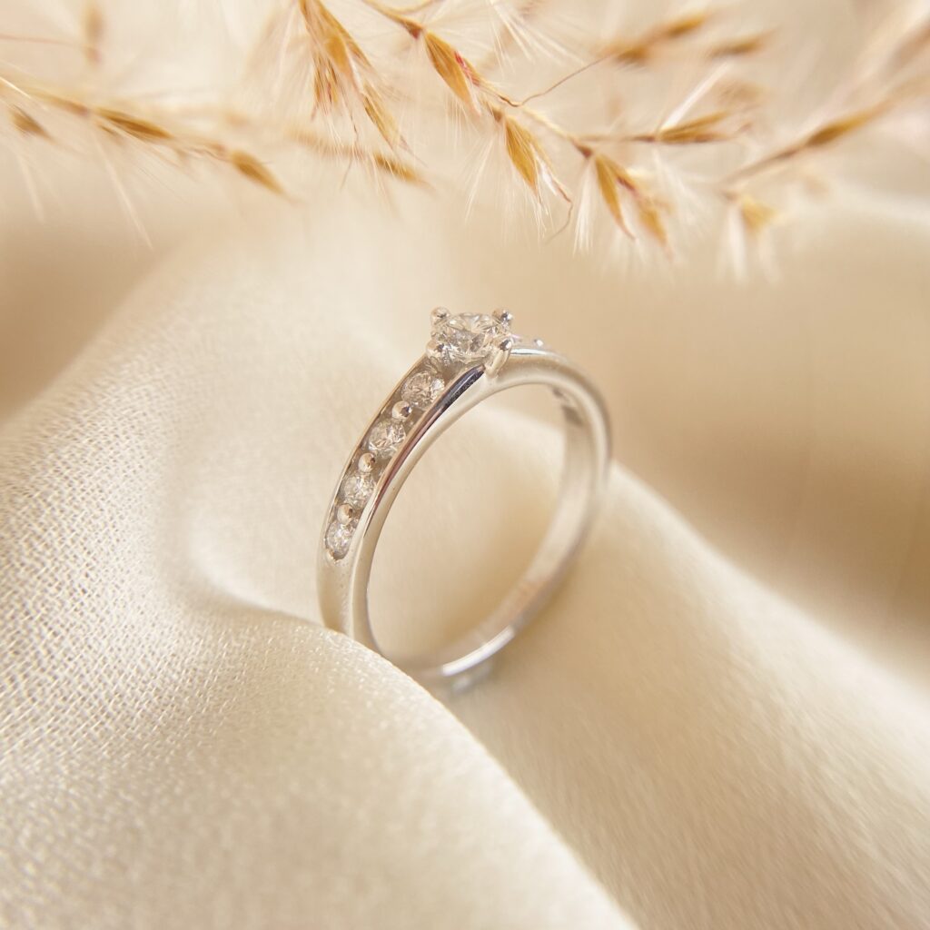 gabriel joaillier bague or banc palladié diamants réparation