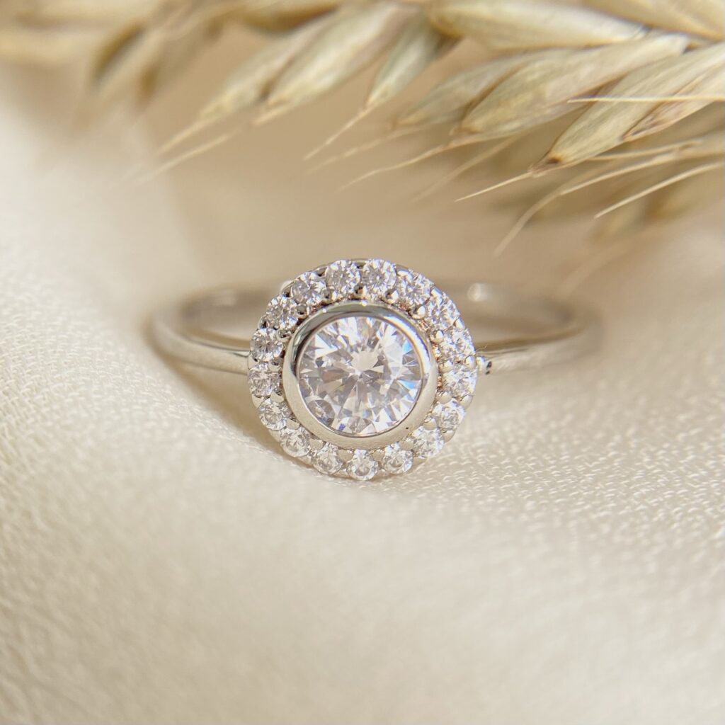 gabriel joaillier bague or blanc palladié diamants
