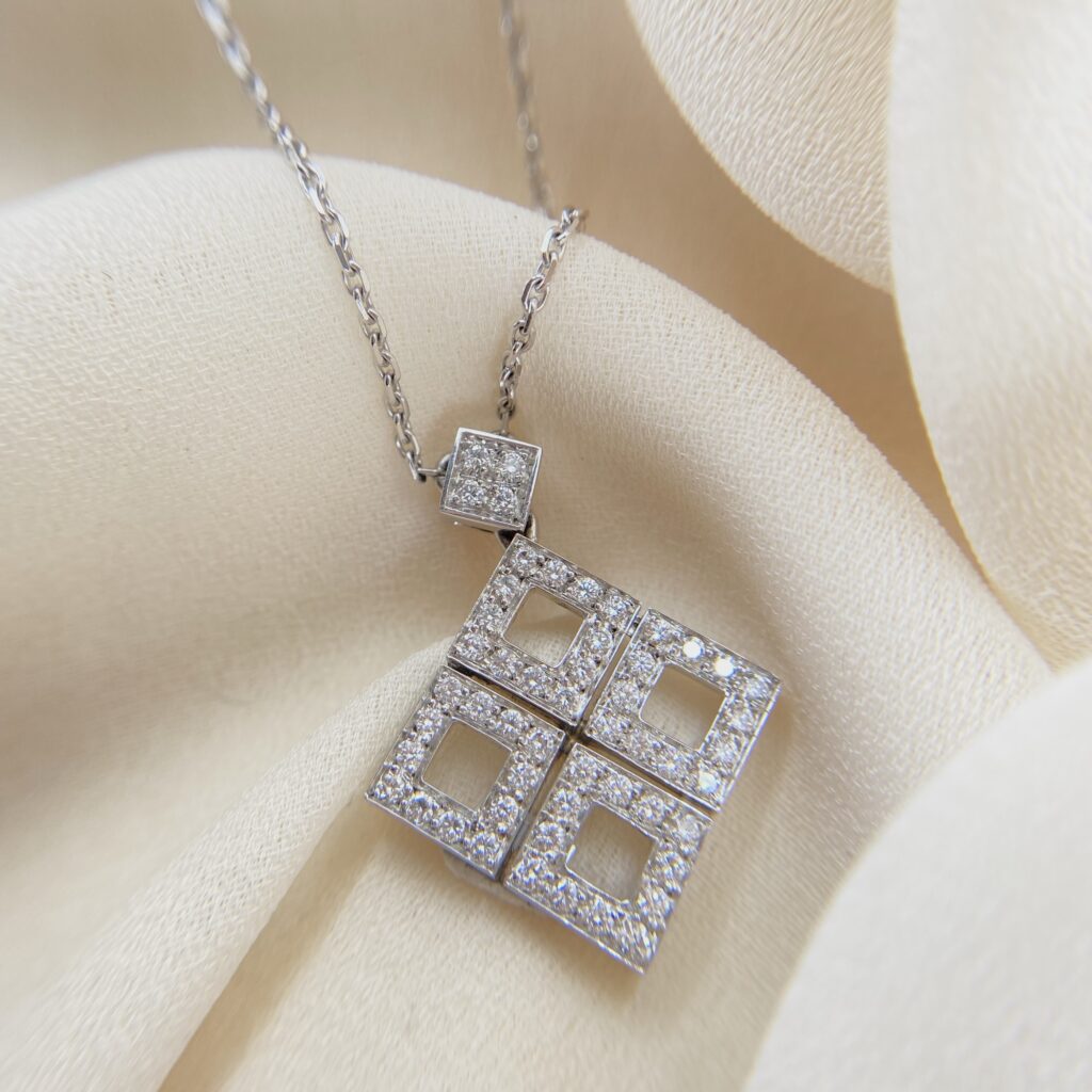 gabriel joaillier collier or blanc palladié diamants